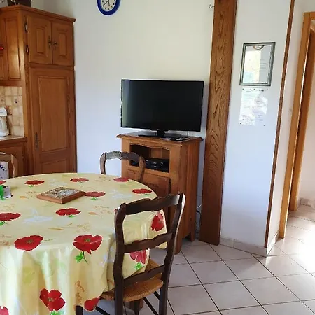 Jolie Maison En Campagne A De Carlux Avec Jardin Hébergement de vacances *